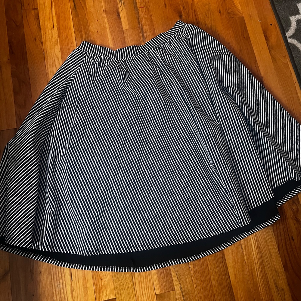 Vixen 2x halloween skirt